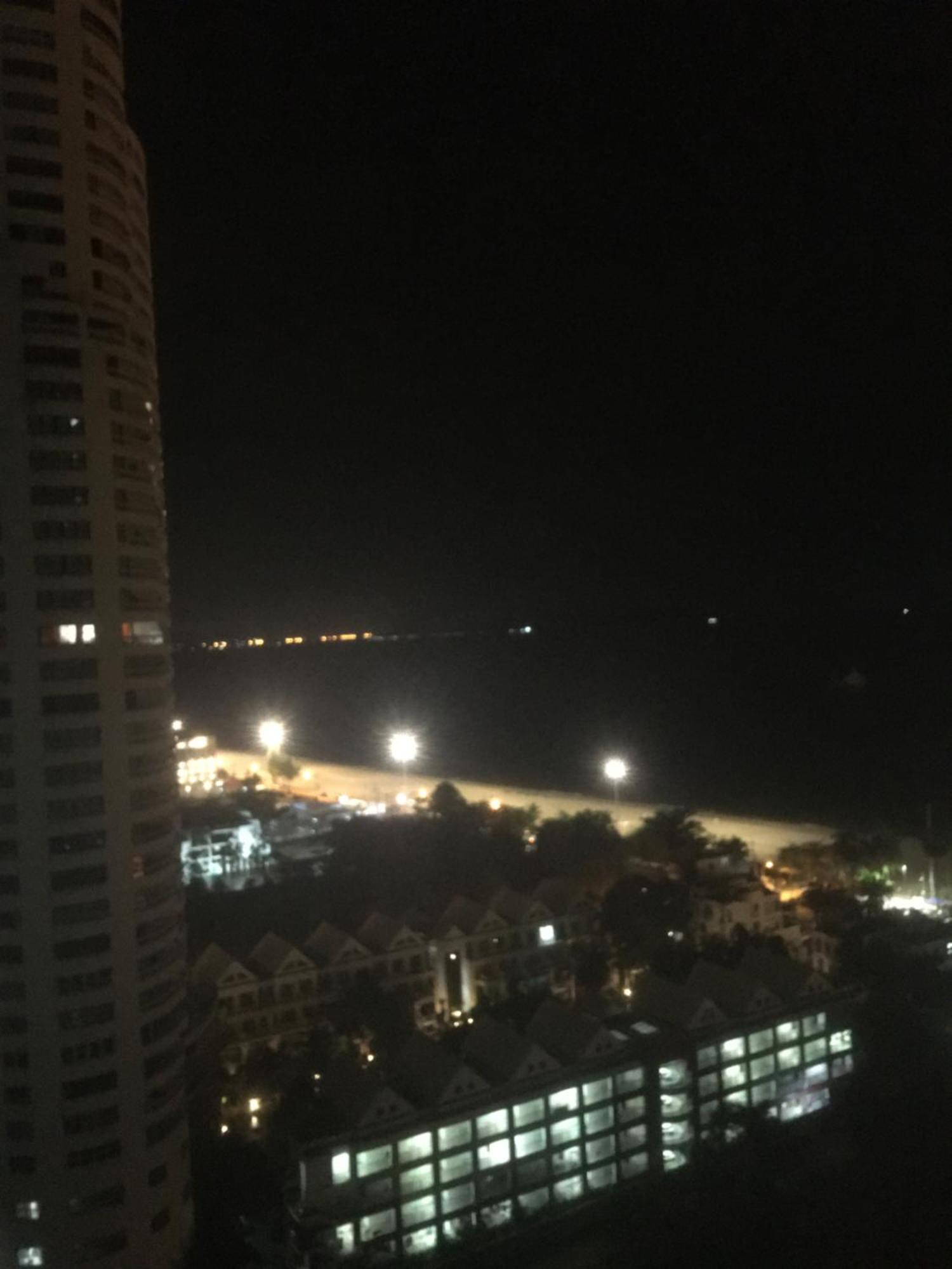 Jomtien Pattaya Condo Seaview Room Premium Exteriör bild