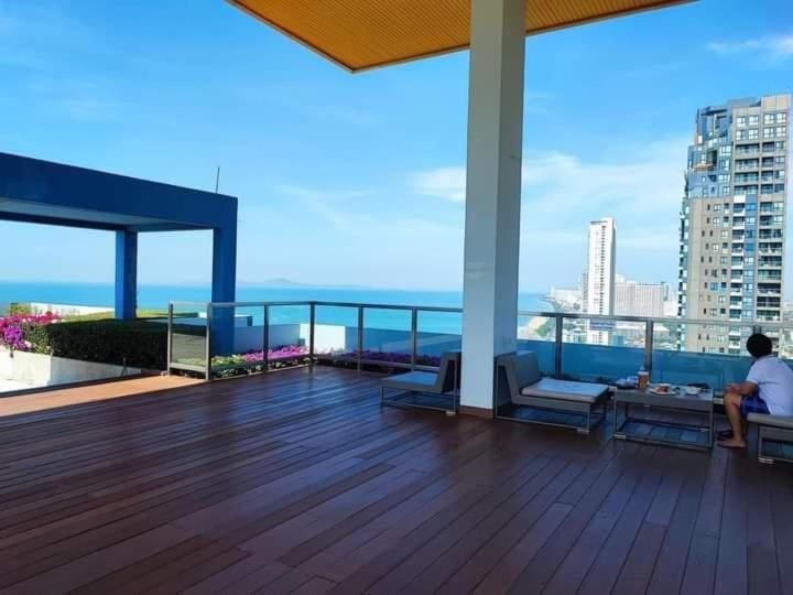 Jomtien Pattaya Condo Seaview Room Premium Exteriör bild