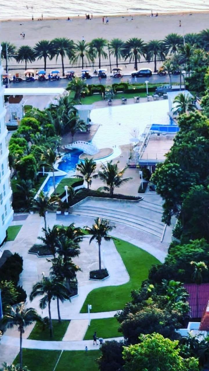 Jomtien Pattaya Condo Seaview Room Premium Exteriör bild